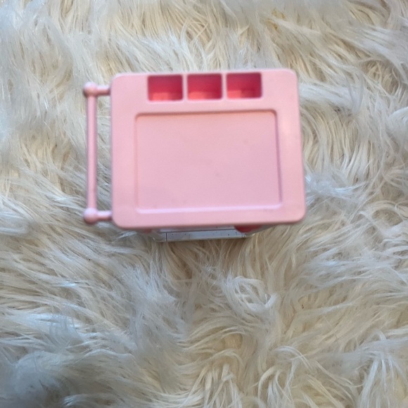 Barbie Furniture Pet Doctor Love n Care Vet Center Cart ONLY 1994 Mattel Vintage - Picture 2 of 4